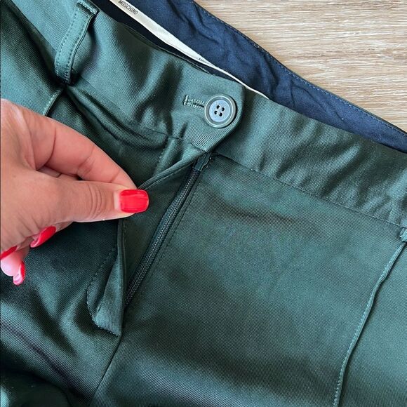 Moschino • Green pleated cropped ankle trousers - Picture 9 of 10